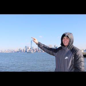 Meet your Posher, Dane